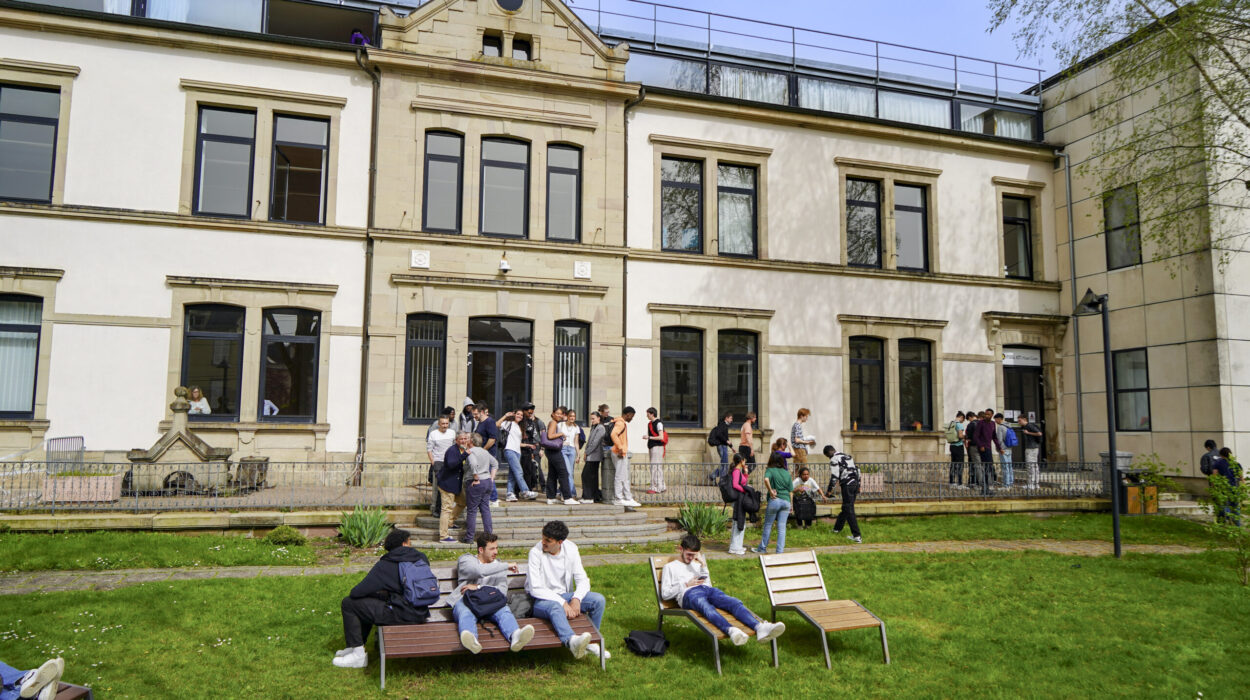 iut epinal hubert curien
